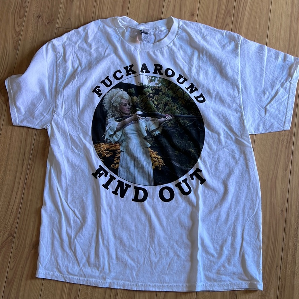 Dolly parton tshirt
